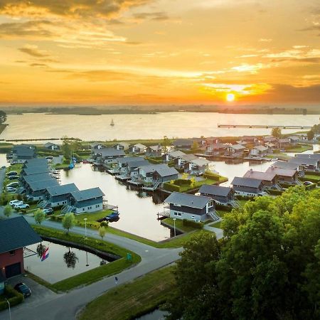 Landal Waterpark Sneekermeer Terherne Exterior foto